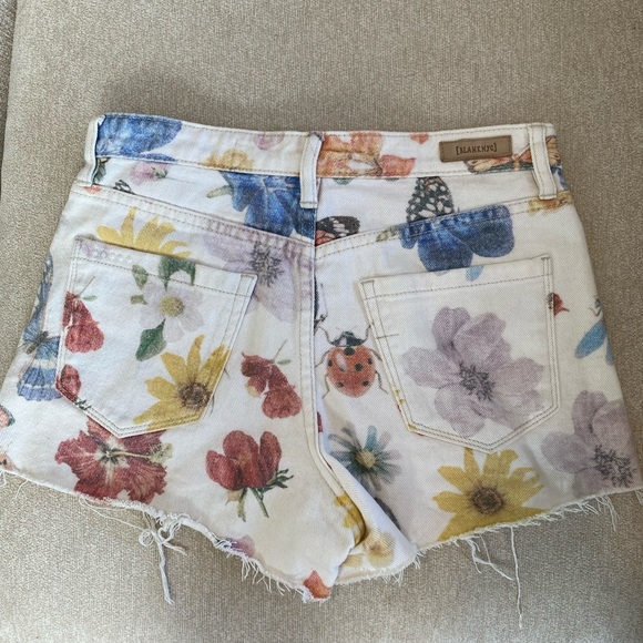 Barrow Short in One With Nature - Picture 3 of 3